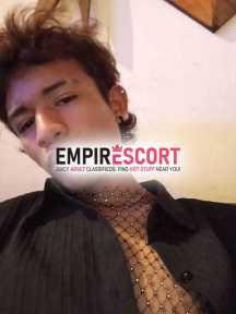 twink versátil scort
