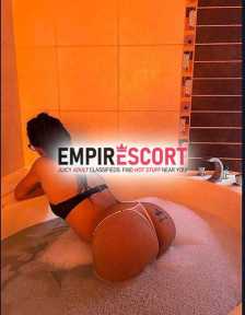 rica flakita de nalgas suaves y deliciosas difícil de olvidar
