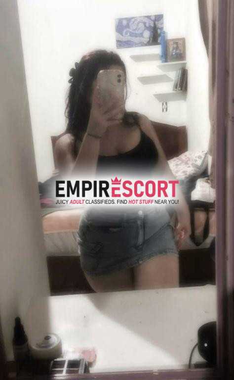 hermosa debutante blanquita de 24 años