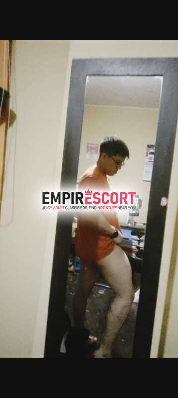 hola soy jeremy y soy de lima dotado 24cm futbolista morboso fiestero ago gym caliente y lechero solo x disponible canal de t también realizo video llamadas hot y venta de contenido.