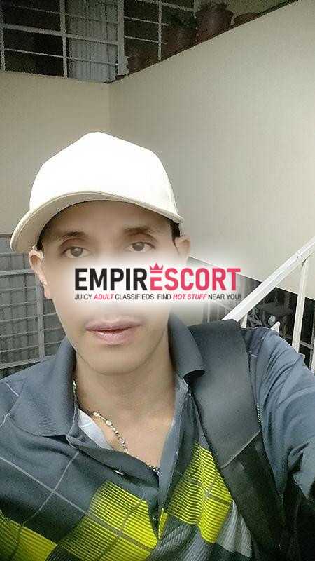 norteÑo delgado vergon jugoso lechero 
con sitio 
disponible