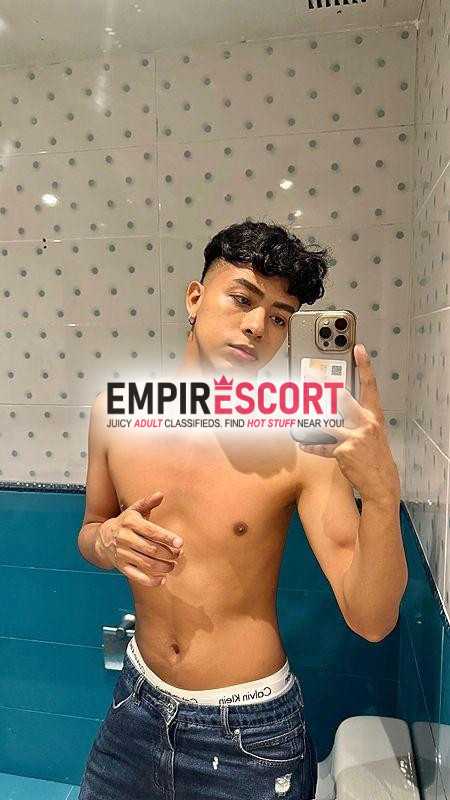 pasivo joven y delgado 🍑🍓