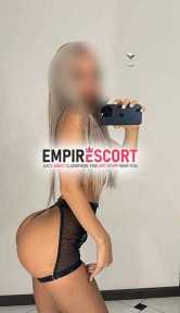 kassandra verdadera mujer que te hará enloquecer de puro y rico placer sexual.