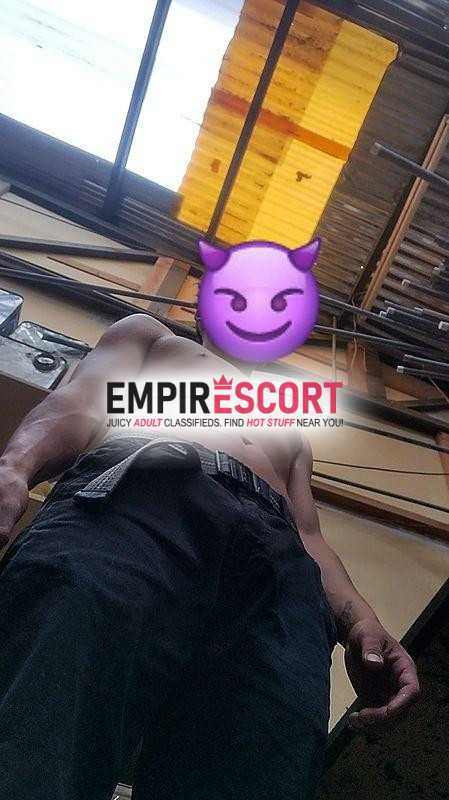 joven amante de mujeres maduras😈😈🥵 solo para mujeres