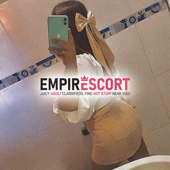 silvanita chica sumisa hago trato de amantes me dego besar tocar mis nalgas cenos solo 24 y 25 estare en esto
