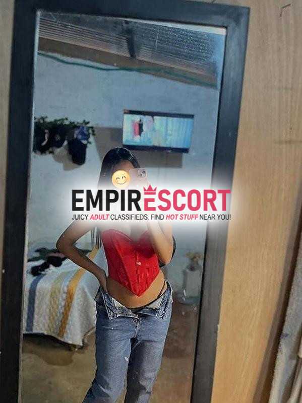 hola papi soy rocío cachera bien rica deseos de que me cojas tu gusto ven y disfruta no te quedes las ganas.