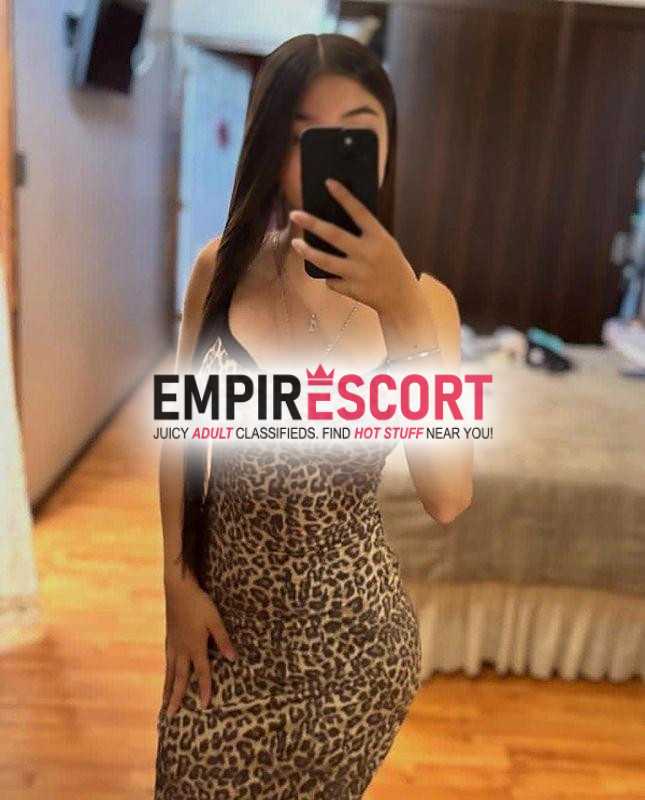 soy yanela jovencita muy elegante y de buen trato