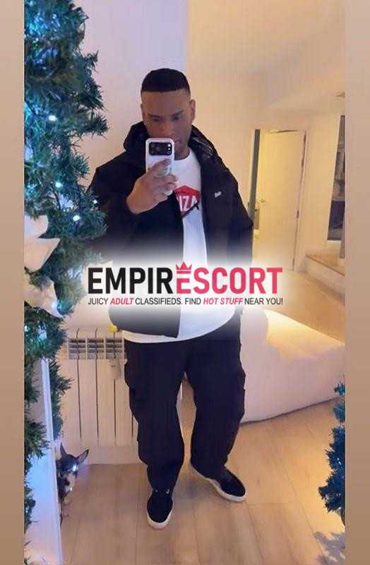 colocho costeÑo alto 1.80 🪵macho moreno verga gruesota🪵. 100sano ♂️ departamento privado msjs profesionales