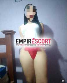 😘😘me encanta lechita en todo mi cuerpo rico y apretadito