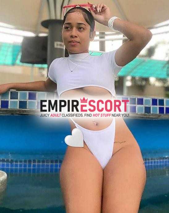 me llamo carlita y tengo habitación incluida 🍑😋😋