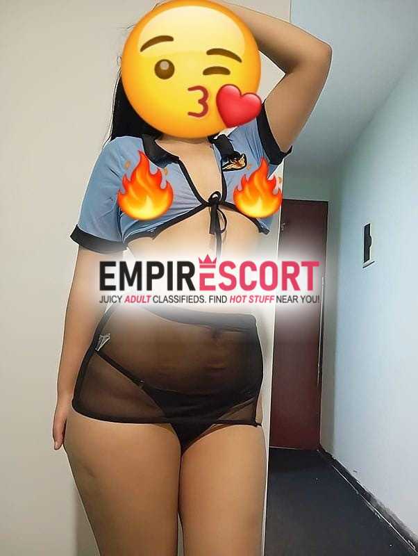 trato de pareja besos y caricias