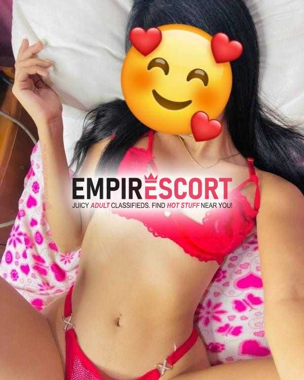 marlene rica. piel. suave. delgadita.  y conchita. apretadita