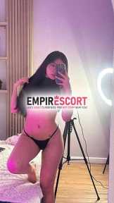 hola soy skarlett estoy nueva en ciudad lista para divertirnos bebe