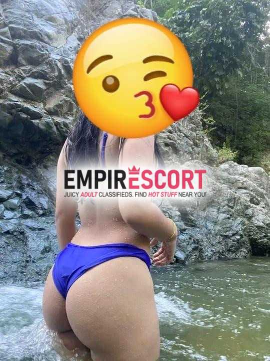 nicol rica conchita ajustadita 😋
me dejó chupar 🤤 te llevaré al paraíso sexual