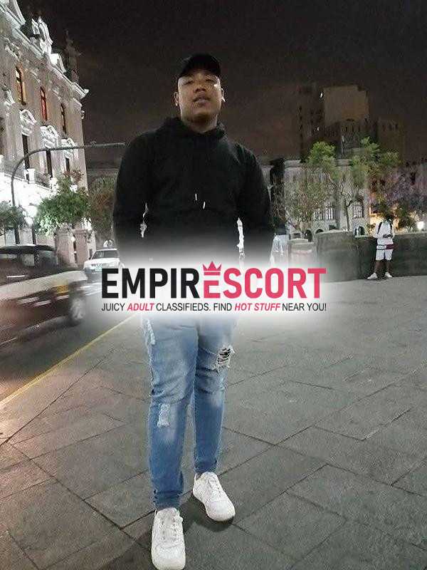 llego el negro rompe culo.