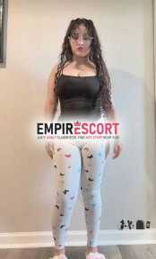 ven y déjate llevar por mi encanto y sensualidad