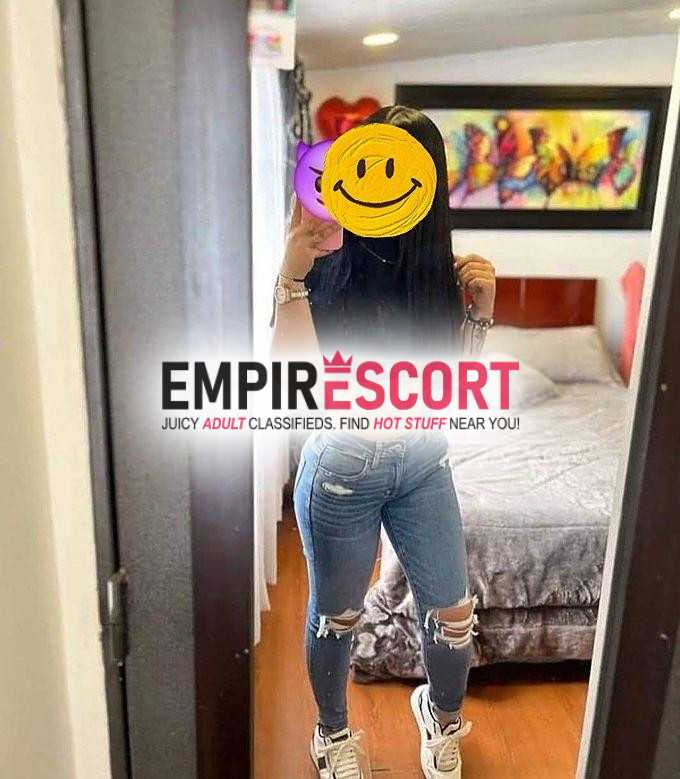 flaquita_nuevita 🤤 soy tu chiquita para que juegues 🥵conmigo