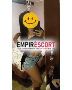 flaquita_nuevita 🤤 soy tu chiquita para que juegues 🥵conmigo