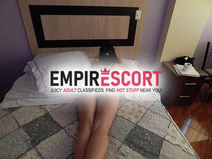 hola amor soy xiomara linda chica recién llegada tu ciudad
