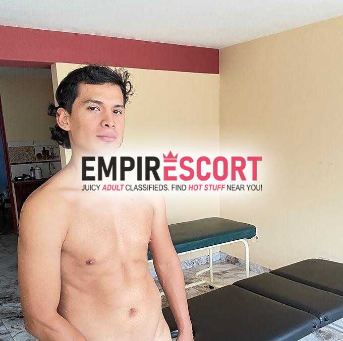 terapista
 😎🦴masajes quiropraxia 💯😉trato de pareja paciente varonil trato a1