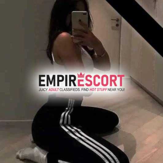 🔥💥 mia nenita apretadita recién llegadita 😋🤤
