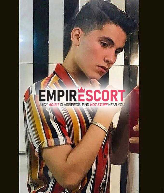 guapo dotado delgado y super amable .
