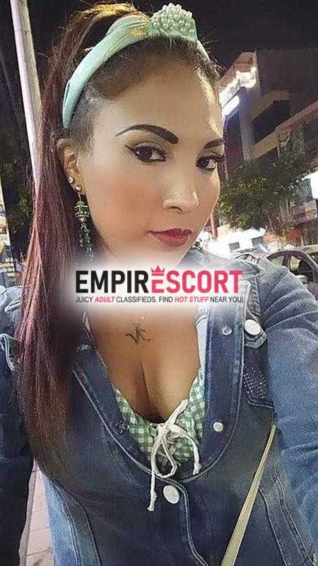 anyi bella jovencita travieza en todas tus travesuras en cama 24 aÑitos de edad rico cuerpito y golosa mi rica bokita