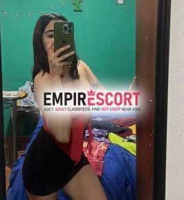 soy niña muy traviesa en cama amor 🍒 me encanta que me hagan sopita y dar buen trato de enamorados 🥰 me encantaría tragarme toda tu leche