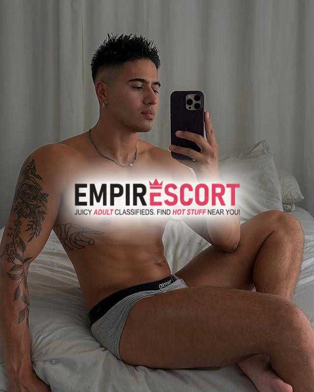 soy patrick dotado 21cm disponible para que pasemos rato agradable tengo full contenido rico hago videollamada paja y leche no cuento sitio🤫