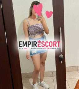 universitaria nuevesita😍😍mayita 😍😍debutante servicio especial y completo 💕💕todo profundo 😱 cuarto.