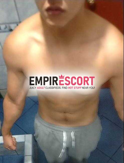 joven - entrenador de musculaciÓn - fit
