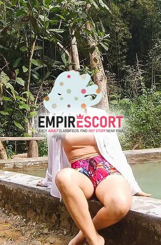soy pamela muy cariñosa y complaciente pechos grandes y trasero rico grande y lista para satisfacer tus placeres no tengo habitación