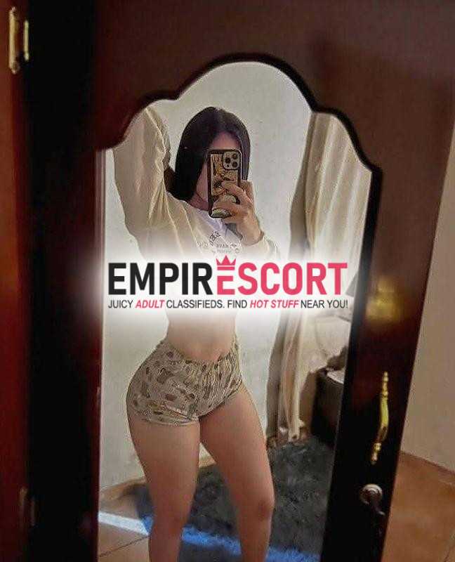 hola mi rey soy julieta preciosa estudiante de 19 añitos blanquita vajina rosadita recién empezando este trabajo por temas de estudio