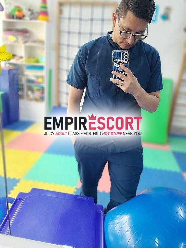 scort single corneador de verga de 17cm para damas o parejas sexo full. info al whatsapp total seriedad y sexo