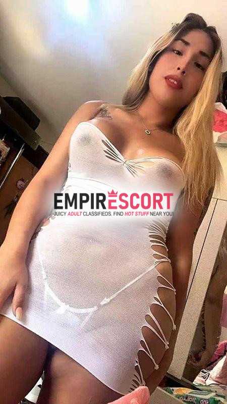 cata tu chinita rica y apretadita