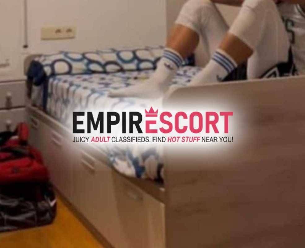 busco jóvenes varÓniles no afeminados delgados menores de 25 años que me hagan mamada y jalada hago por placer es mi fetiche no viejos