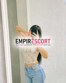 jimena 😊 bonita universitaria de 18 añitos de bonita figura y muy complaciente. tengo depa por conti 😈🫦