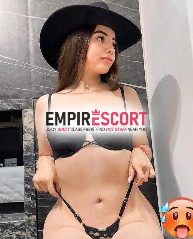 missy 19añito universitaria exclusiva flaquita vagina estrechita 🤤👅💞 el mejor trato de novios besos lengua 👅