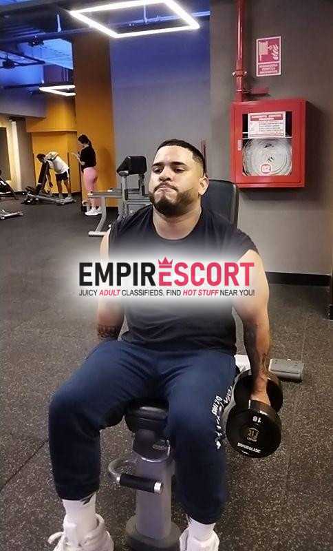 macho alessandro
actor porno peruano 🇵🇪
20cm de verga grande gruesa y cabezona 100 reales