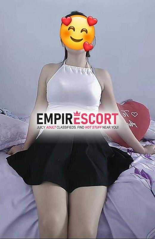 rafaella damita hermosa insaciable de ricas tetas muy duritas cinturita deliciosa y de poto ajustadito.