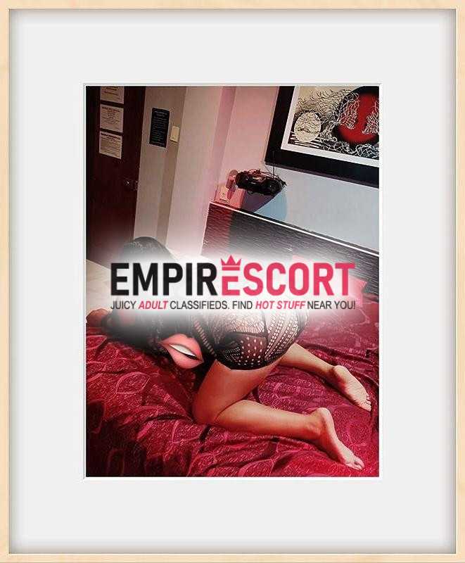 mia 😘 ❤️ real tetona porfavor ver mis fotos renovadas de casa reales 30 aÑos madurita dispuesta aserte oral natural 😋🍆
