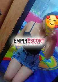 perla☺️ super perra😈🥵 com ganas de exprimirte 😏💦. toodo el semen💦