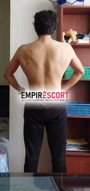 joven de 20 años disponible para mujeres y parejas