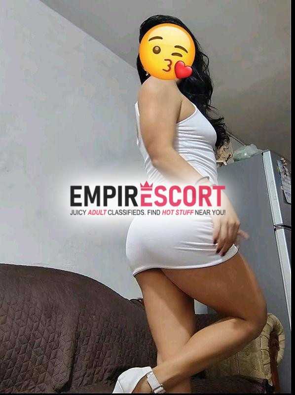 juguetona caliente 🔥 putita tu disposicion rico oral