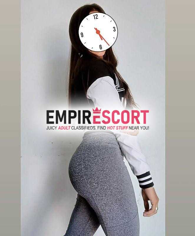 ariana de bellas curvas que no podrás resistirte