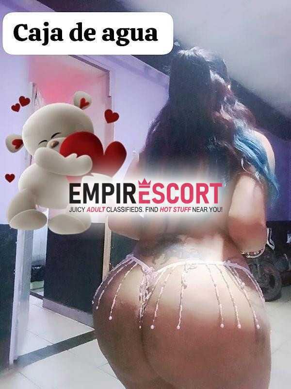 leysi arrecha oral pelado
