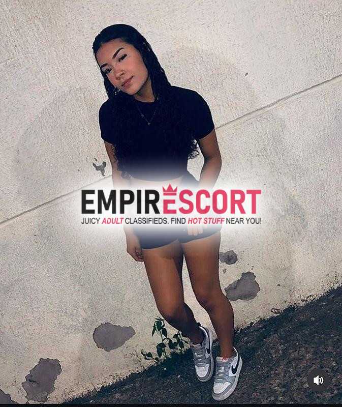 de bonita presencia bonito cuerpo y unos excitantes senos muy educada y complaciente en cama