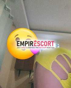 hola amorcitos soy alondra 🤗🤤 en tu cuidad de huaraz x primera vez 🫶 habitaciÓn incluida 🍑🤤