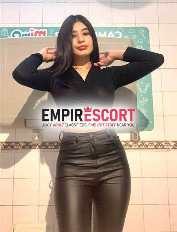 daniela muy bella estoy por lince