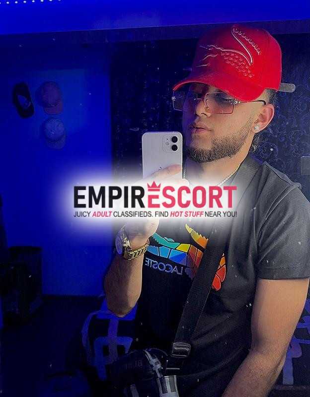 venezolano velludo dotado varonil cachador activo full morbo disponible